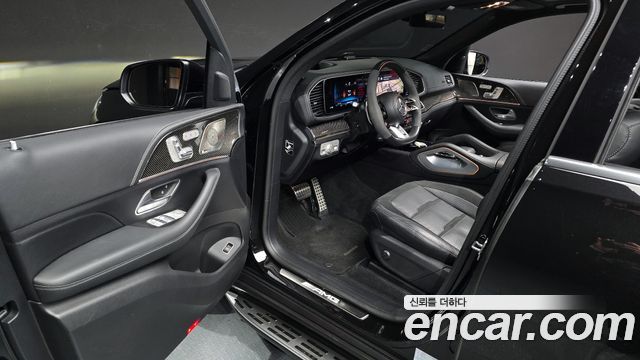 Mercedes-Benz GLE-Class 2024 — photo 10