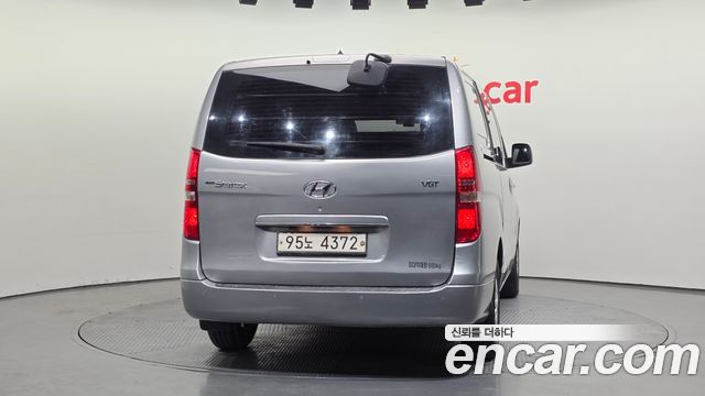 Hyundai Starex 2021 — photo 4