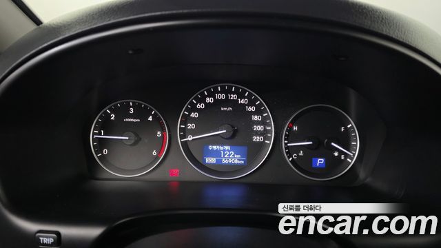 Hyundai Starex 2021 — photo 8