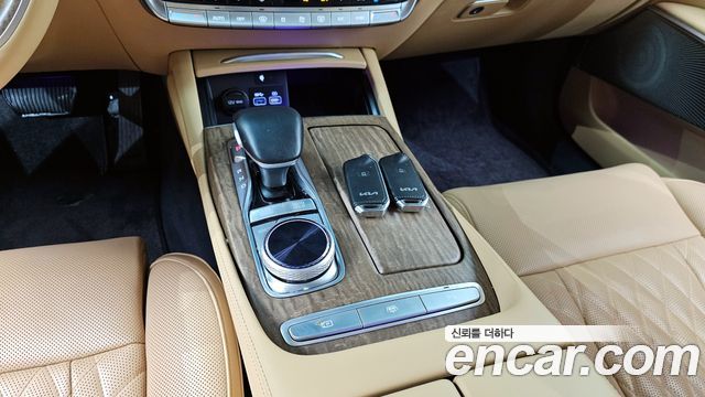 Kia K9 2022 — photo 9