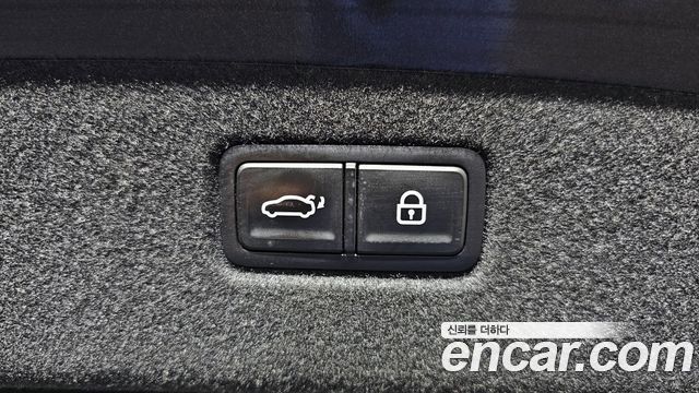 Kia K9 2022 — photo 18