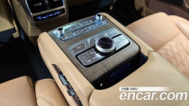 Kia K9 2022 — photo 20