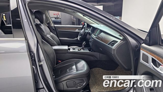 Hyundai Genesis 2016 — photo 10