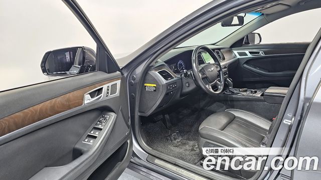 Hyundai Genesis 2016 — photo 11