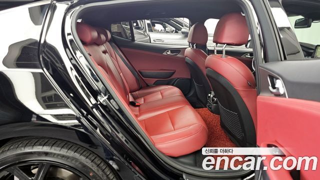 Kia Stinger 2020 — photo 12
