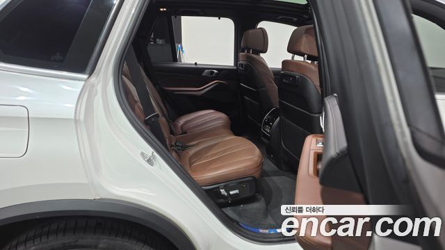 BMW X5 2023 — photo 12