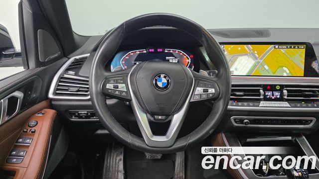 BMW X5 2023 — photo 13