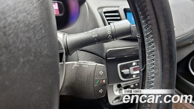 Renault Korea SM3 2013 — photo 19