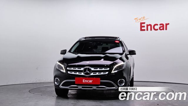 Mercedes-Benz GLA-Class 2019 — photo 3