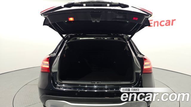 Mercedes-Benz GLA-Class 2019 — photo 20