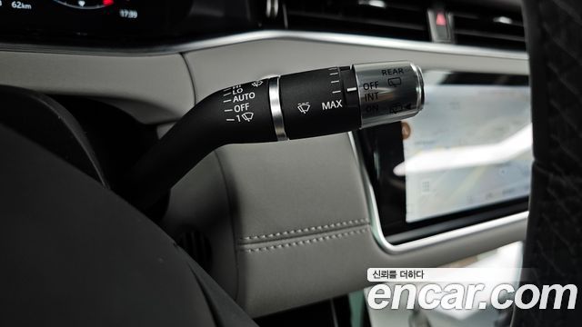 Land Rover Range Rover Evoque 2021 — photo 14