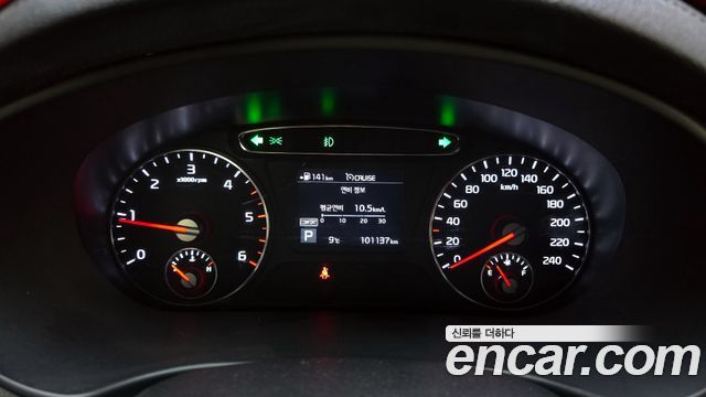 Kia Sorento 2018 — photo 8