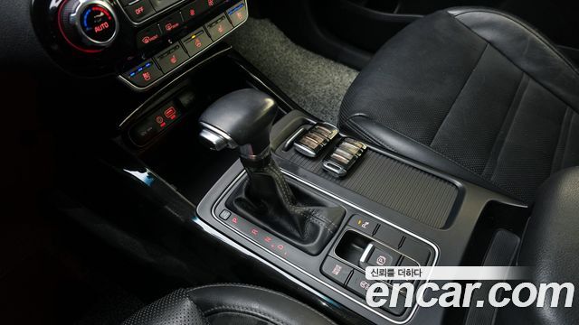 Kia Sorento 2018 — photo 9