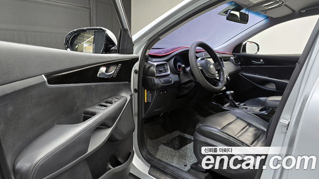 Kia Sorento 2018 — photo 11