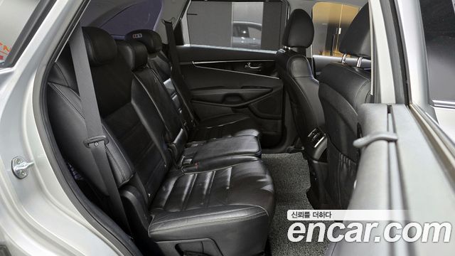 Kia Sorento 2018 — photo 12