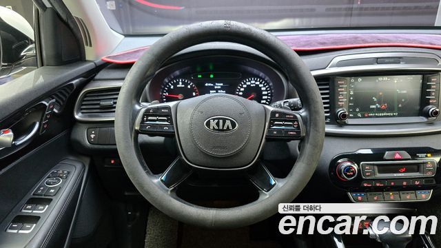 Kia Sorento 2018 — photo 13