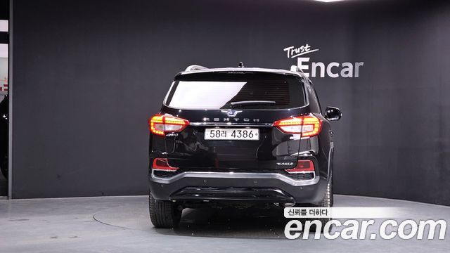 KG Mobility Rexton 2018 — photo 4