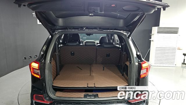 KG Mobility Rexton 2018 — photo 20