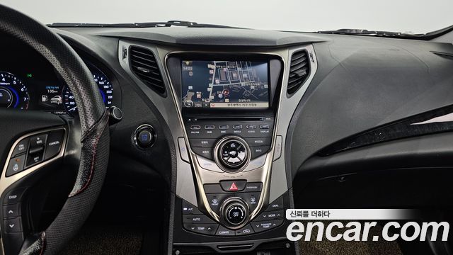 Hyundai Grandeur 2013 — photo 14