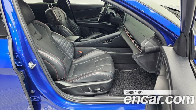 Hyundai AVANTE 2023 — photo 10