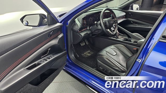 Hyundai AVANTE 2023 — photo 11