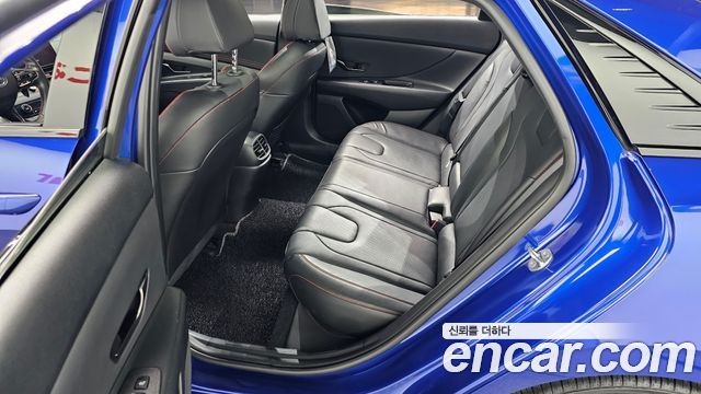Hyundai AVANTE 2023 — photo 12