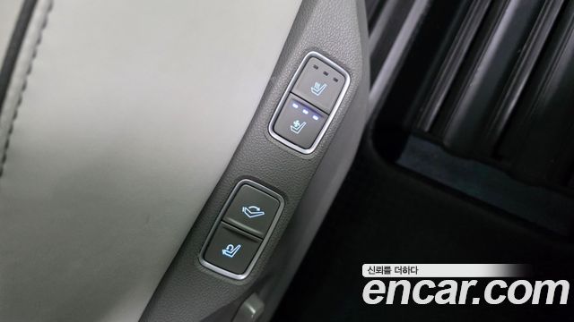Hyundai Staria 2023 — photo 19