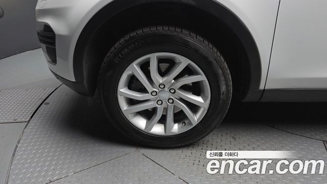 Land Rover Discovery Sport 2019 — photo 5