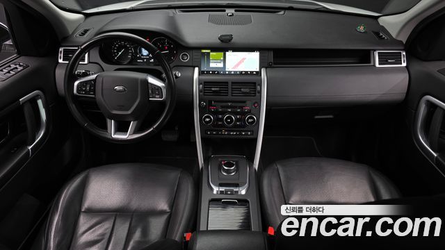 Land Rover Discovery Sport 2019 — photo 7
