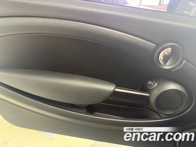 Mini Cooper 2013 — photo 17