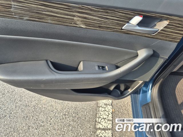 Hyundai Sonata 2015 — photo 11