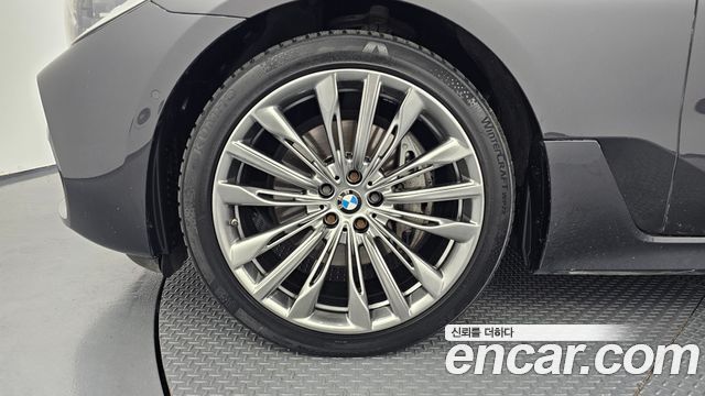 BMW Gran Turismo 2019 — photo 5