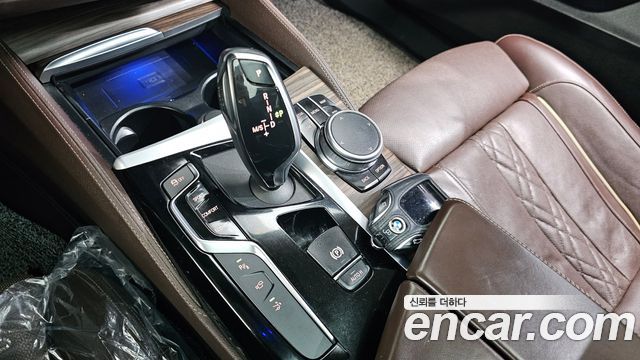 BMW Gran Turismo 2019 — photo 9