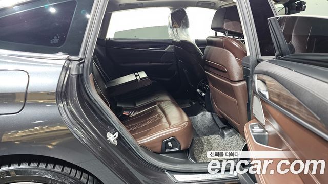 BMW Gran Turismo 2019 — photo 12