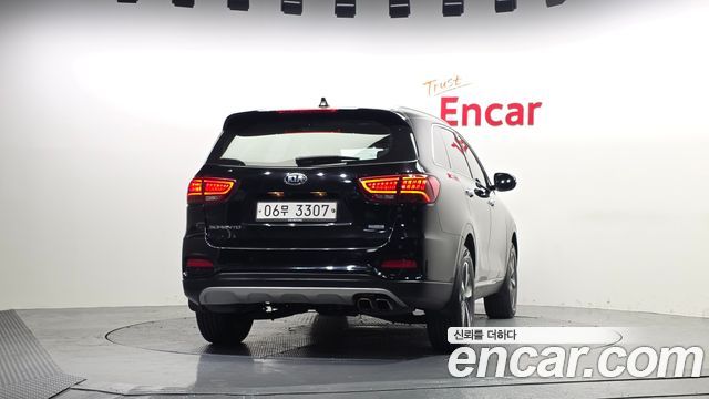Kia Sorento 2019 — photo 4