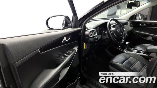 Kia Sorento 2019 — photo 11