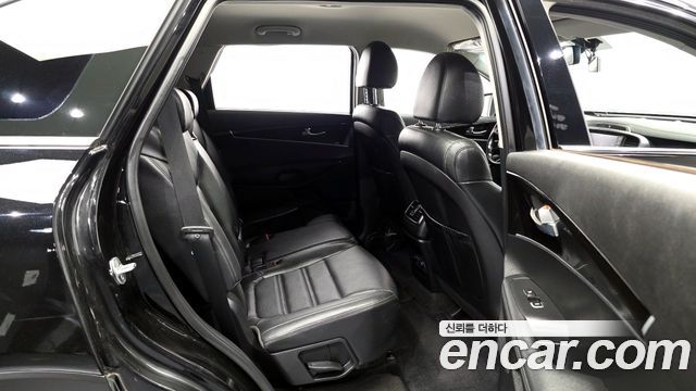 Kia Sorento 2019 — photo 12