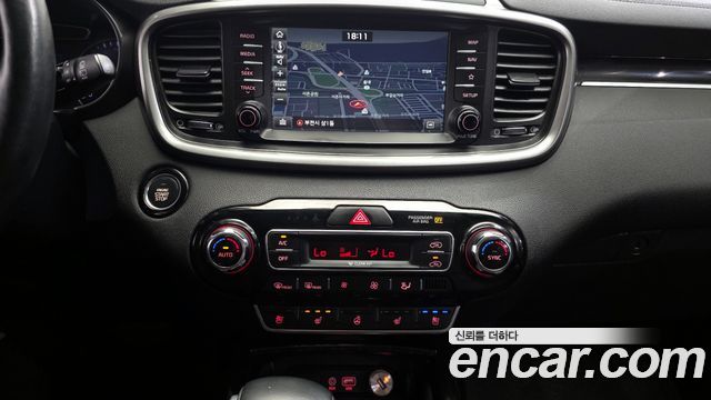 Kia Sorento 2019 — photo 15