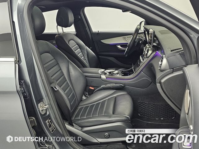 Mercedes-Benz GLC-Class 2017 — photo 10