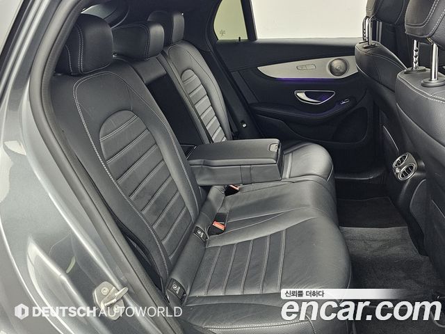 Mercedes-Benz GLC-Class 2017 — photo 12