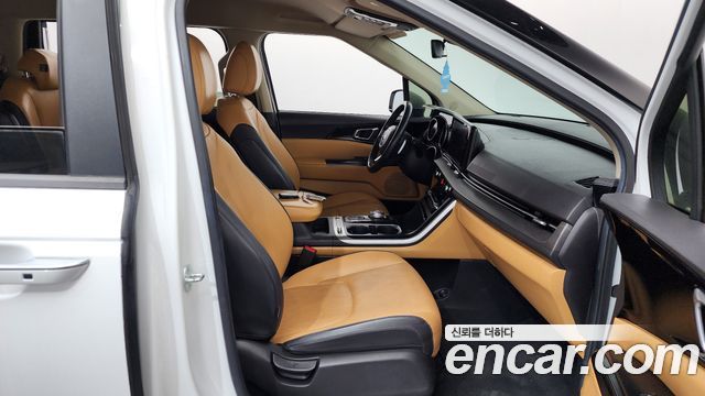 Kia Canival 2021 — photo 11