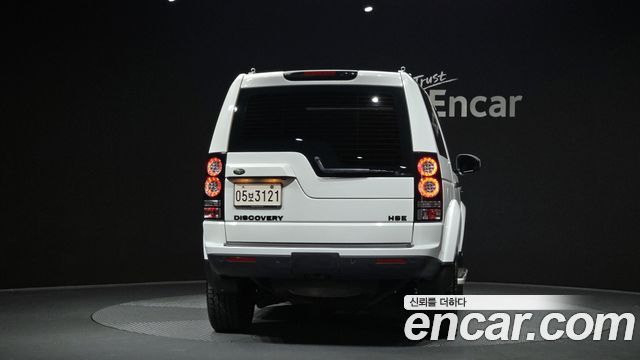 Land Rover Discovery 2015 — photo 4