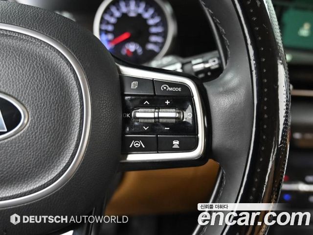 Kia Canival 2021 — photo 6