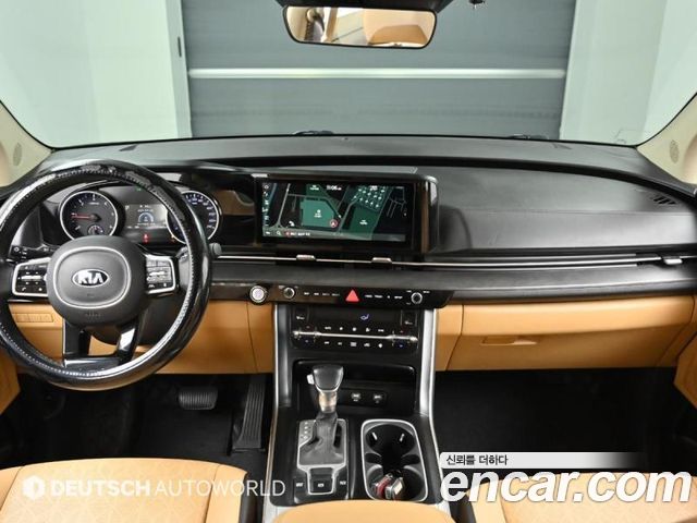 Kia Canival 2021 — photo 7