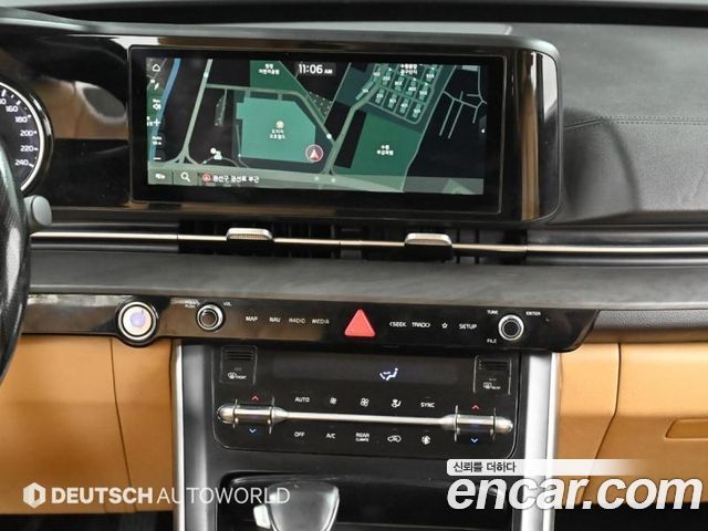 Kia Canival 2021 — photo 8
