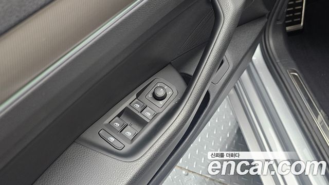 Volkswagen Arteon 2019 — photo 17