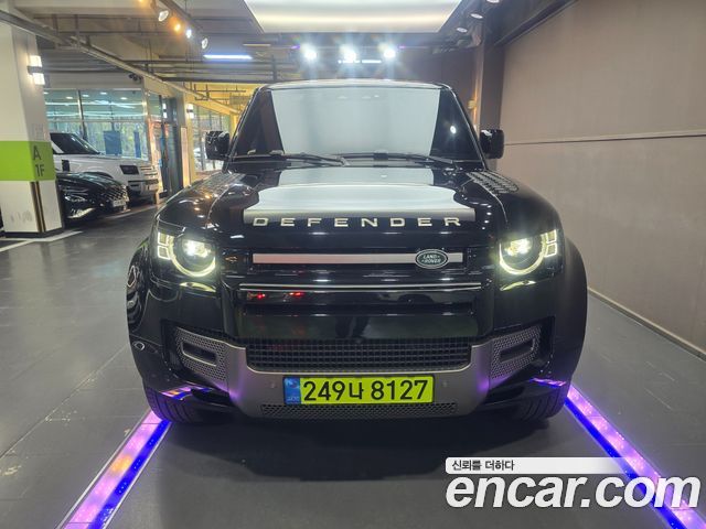 Land Rover Defender 2025 — photo 1