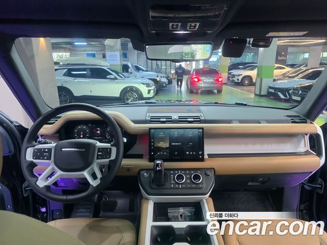 Land Rover Defender 2025 — photo 7