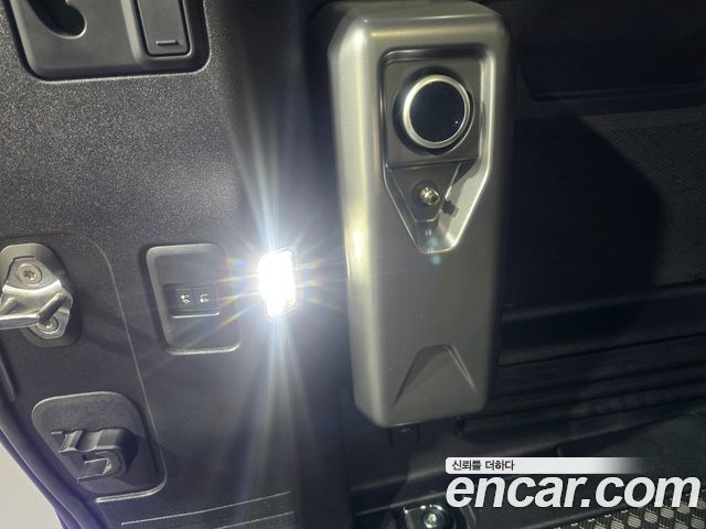 Land Rover Defender 2025 — photo 20