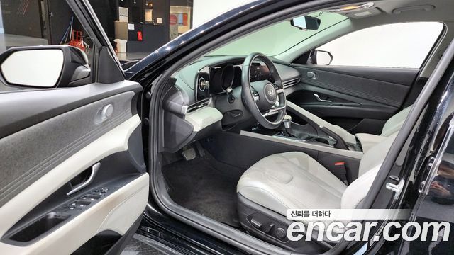 Hyundai AVANTE 2023 — photo 11